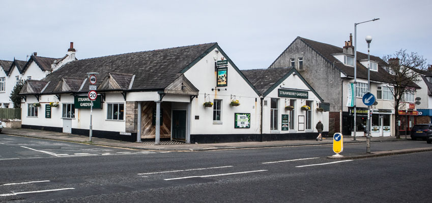 Strawberry Gardens pub - 2026